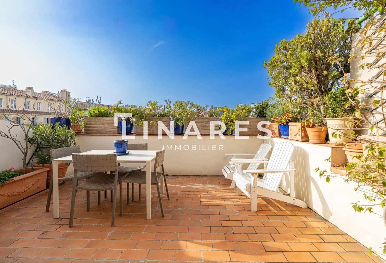 BUSSOLA  - Appartement duplex T5 de 200m² - Terrasse 15m² - Cave — photo 1