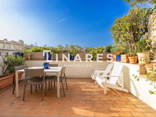 BUSSOLA  - Appartement duplex T5 de 200m² - Terrasse 15m² - Cave — photo du bien