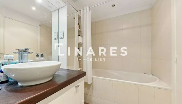 Appartement 3 pièces  à vendre Paris 10eme 75010