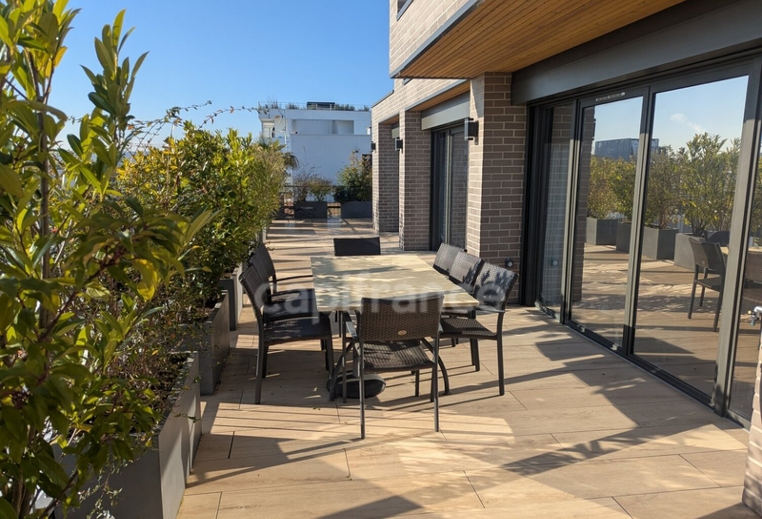 RUEIL MALMAISON - Eco quartier de l'Arsenal - 6 PIECES 150,31M2 - DERNIER ÉTAGE - 4 CHAMBRES - TERRASSE PANORAMIQUE — photo 1