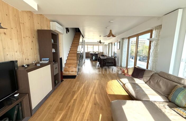 RUEIL MALMAISON - Eco quartier de l'Arsenal - 6 PIECES 150,31M2 - DERNIER ÉTAGE - 4 CHAMBRES - TERRASSE PANORAMIQUE — photo 2