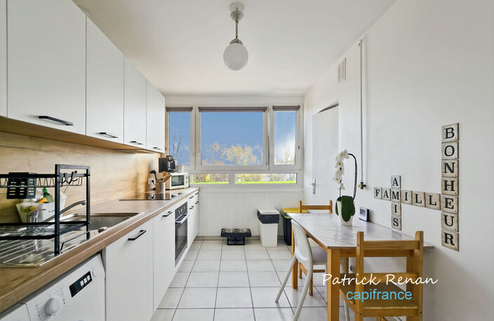 Appartement à vendre 4 pièces T4 LES CLAYES SOUS BOIS (78) — photo 3