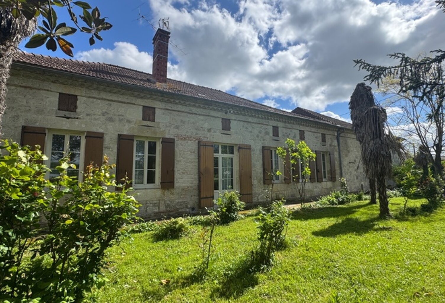 Belle  Maison  en pierre — photo 1