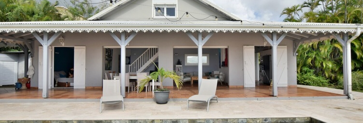 Maison 7 Pièces 139 m² à vendre à Sainte-Luce (97228)