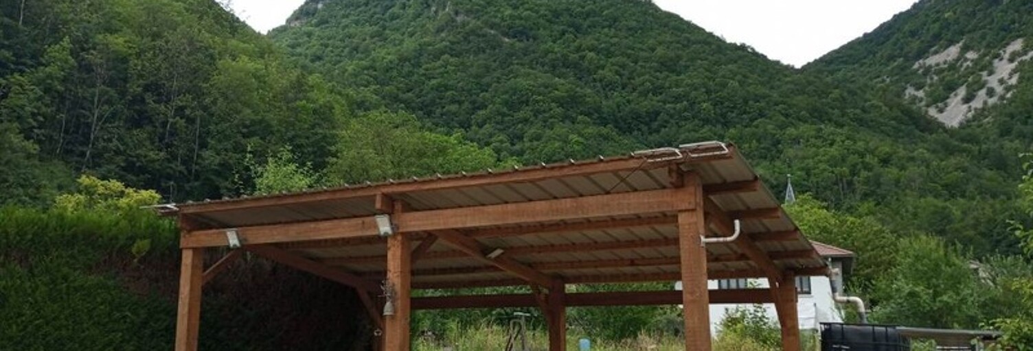 Maison  204 m² à vendre à Chaley (01230)