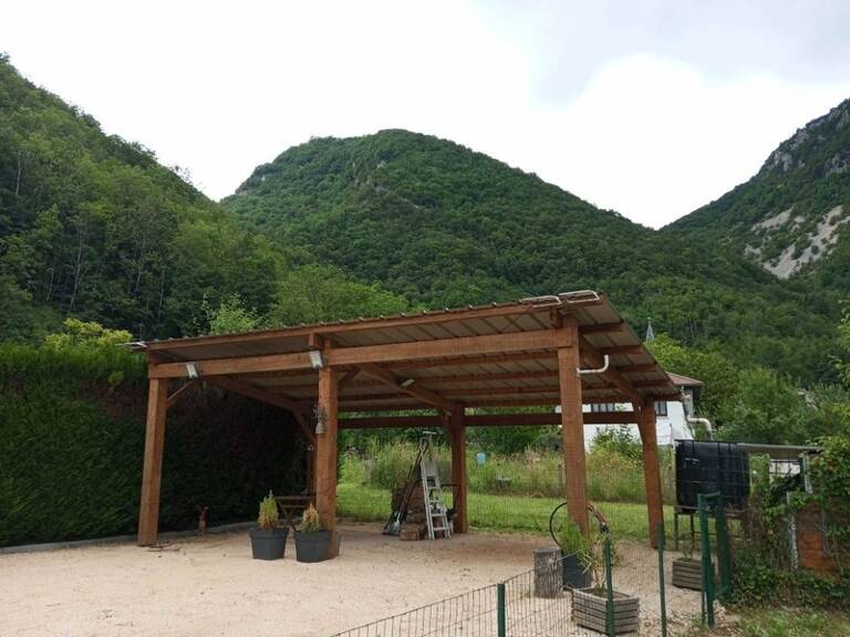 Terrain de loisir à vendre  CHALEY (01) 204 m² avec carport — photo 1