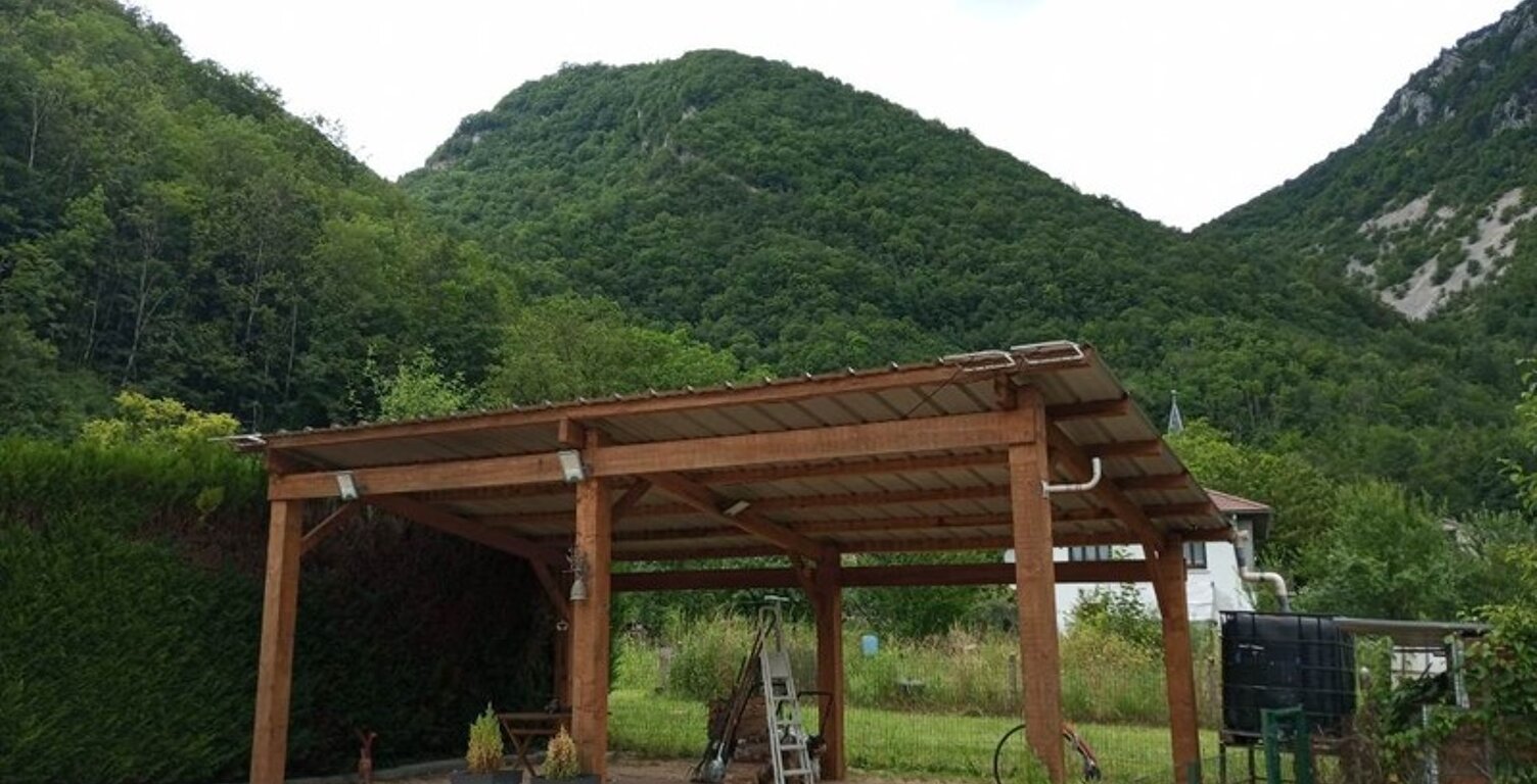 Terrain de loisir à vendre  CHALEY (01) 204 m² avec carport — photo 1