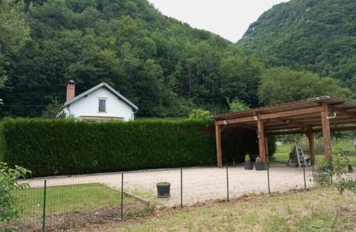 Terrain de loisir à vendre  CHALEY (01) 204 m² avec carport — photo 2