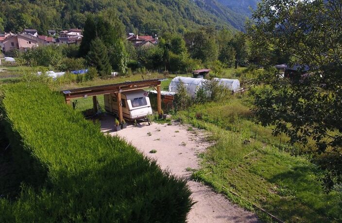 Terrain de loisir à vendre  CHALEY (01) 204 m² avec carport — photo 5