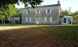 Maison 9 Pièces 194 m² à vendre à Nanteuil (79400)