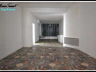 Maison de ville de 102m² en semi plain pied, 2 chambres, 1 bureau avec garage et cour — photo 2