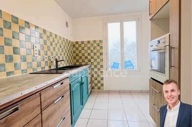 Appartement 3 pièces 136000 €