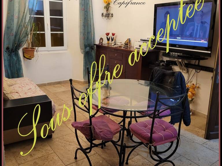 Dpt Var (83), à vendre FREJUS appartement T1 de 31,45 m² — photo 1