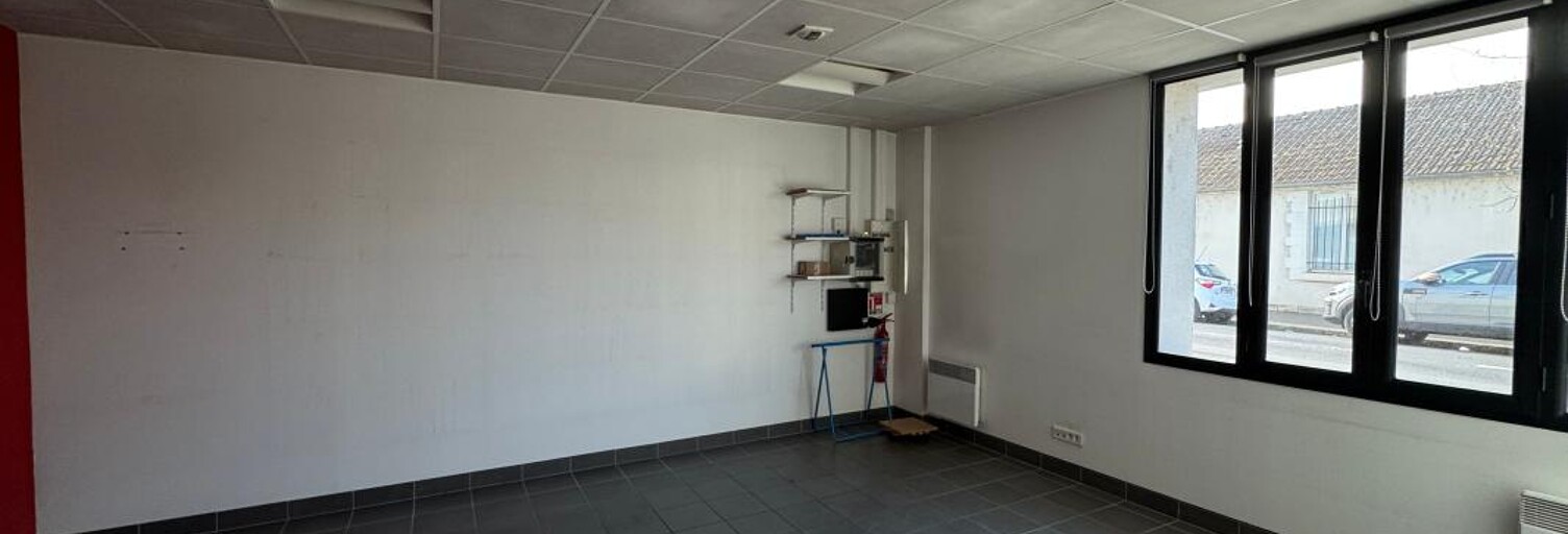 Bureau   m² à louer à Tours (37000)
