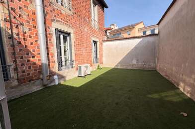 Appartement 3 pièces 735 €