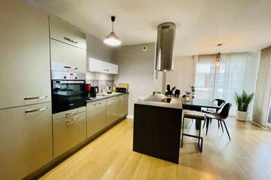 Appartement 3 pièces 1400 €