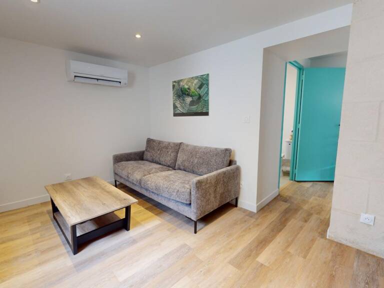 À louer - Appartement T2 rénové et climatisé à Lormont — photo 1