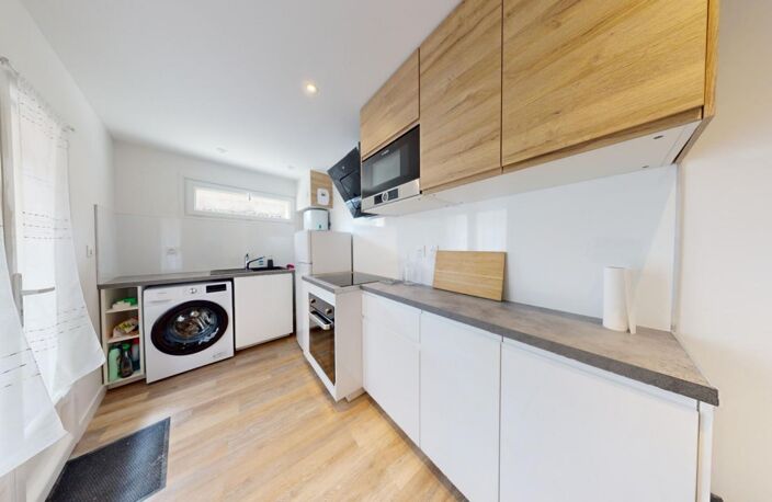 À louer - Appartement T2 rénové et climatisé à Lormont — photo 3