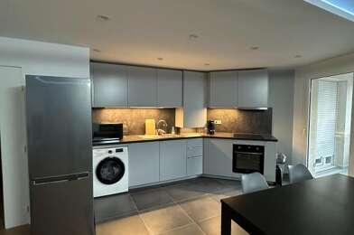 Appartement 3 pièces 1245 €