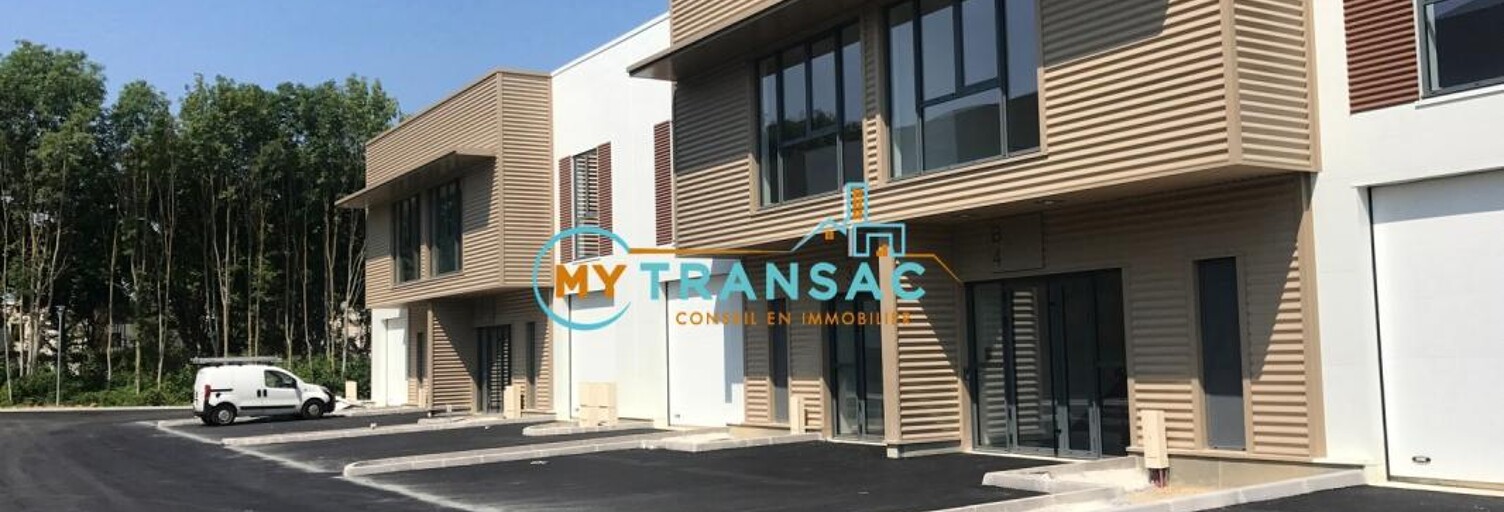 Local industriel  112 m² à louer à Bussy-Saint-Georges (77600)