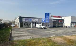 Local industriel  1070 m² à vendre à Creil (60100)