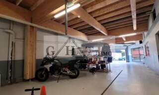 Local industriel  812 m² à vendre à Montreuil (93100)