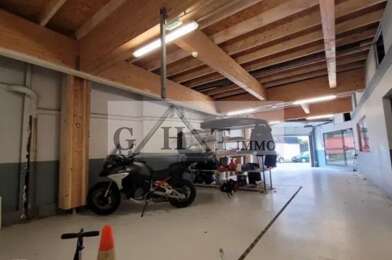 Local industriel  1700000 €