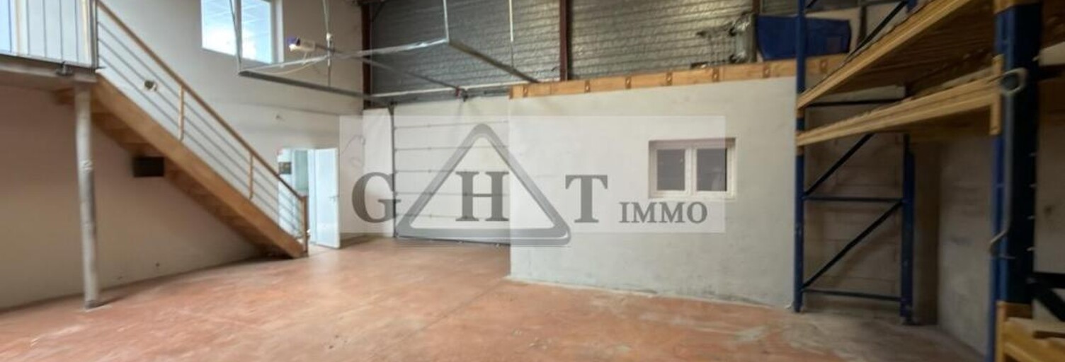 Local industriel  200 m² à louer à Lisses (91090)