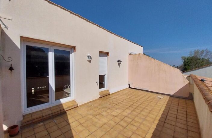 À vendre – Appartement duplex au dernier étage à Marseillan Plage — photo 2