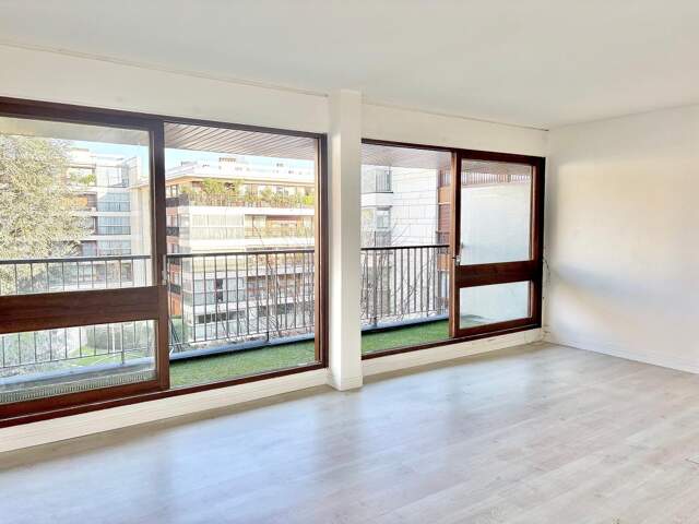 Studio À Vendre — photo du bien