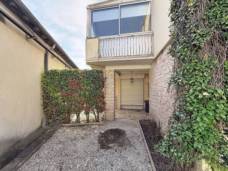 Maison À Vendre — photo 1