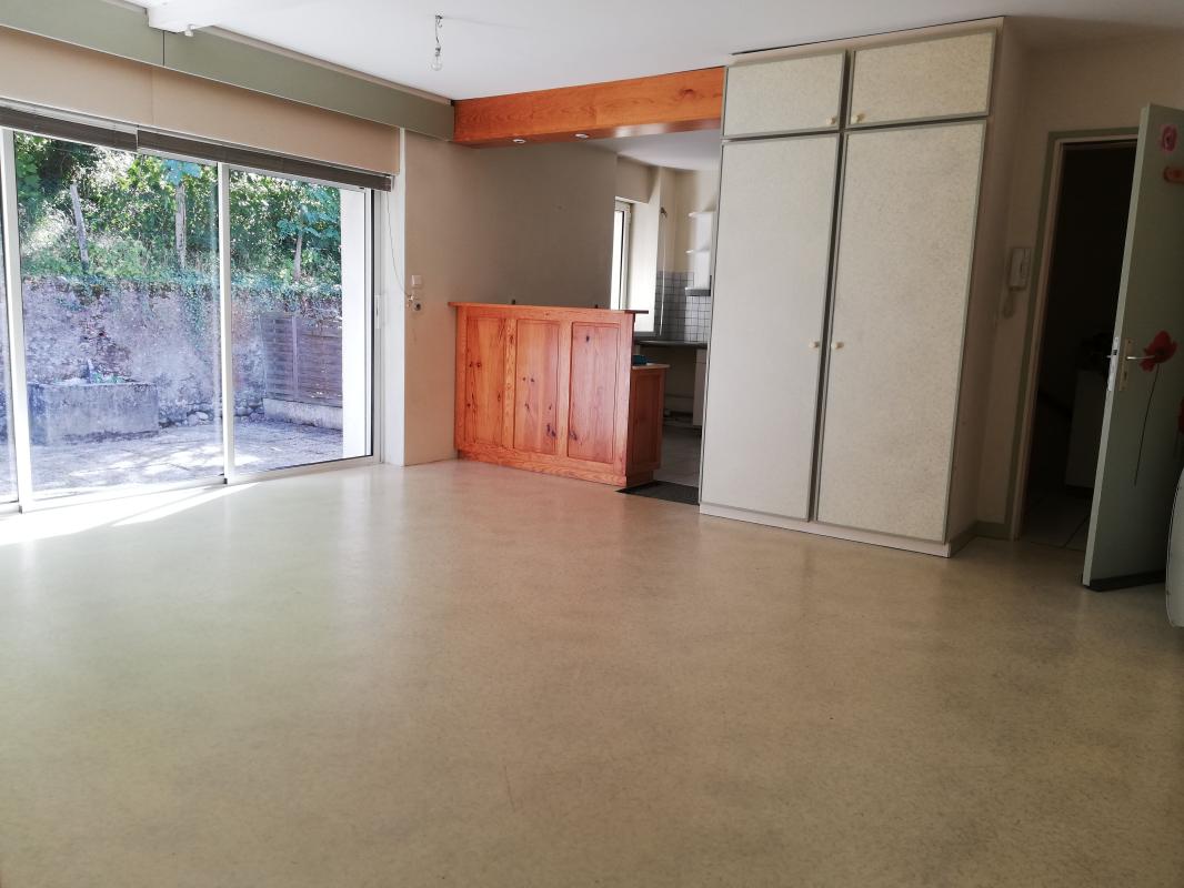 Appartement  T3 à louer Aire-sur-l'Adour 40800