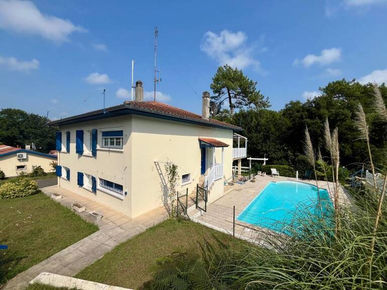 Maison À Vendre — photo 1