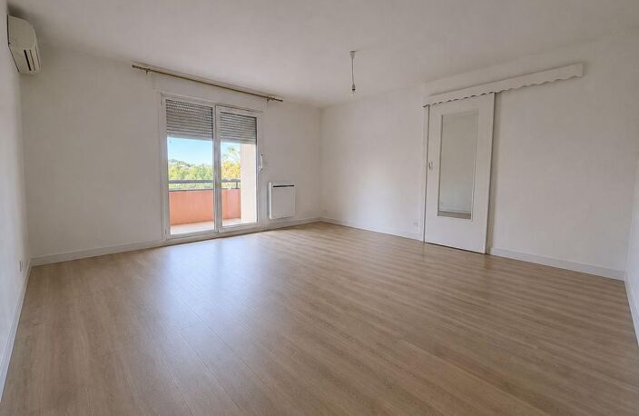 Appartement À Vendre T3  Seyne sud (83500) — photo 4