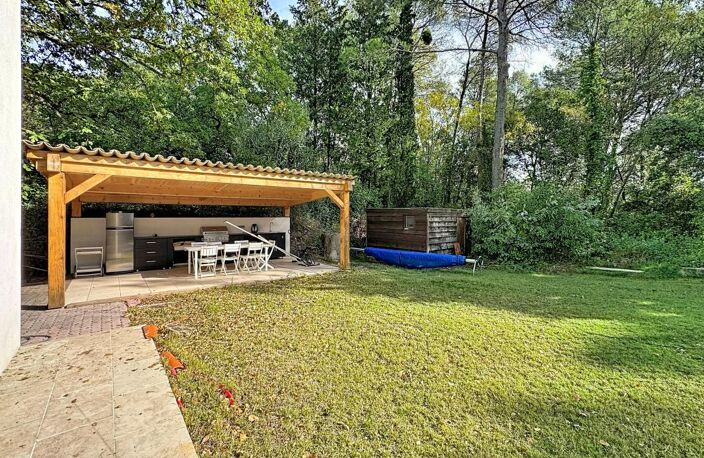 Maison 7 pièces 220 m2 sur terrain arboré sans vis à vis de 2 571 m2 — photo 4