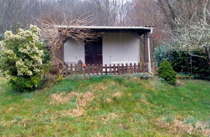 Terrain de Loisirs – 7 700 m² avec Dépendance et Puits – St-Jouvent — photo 3