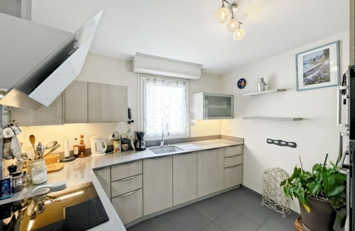 Appartement T5 rénové de 142m² — photo 4