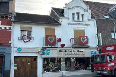 Immeuble  140400 €