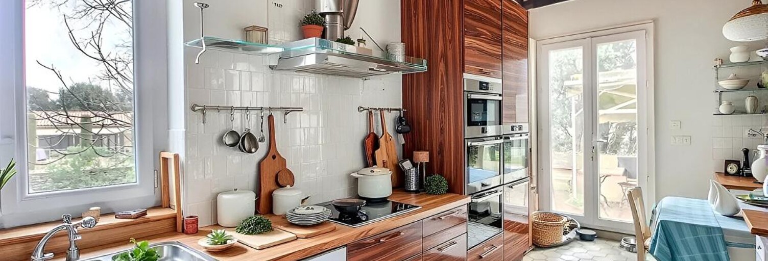 Maison 10 Pièces 197 m² à vendre à Uzès (30700)