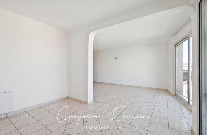 Appartement Miramas 4 pièce(s) 86 m2 — photo 3