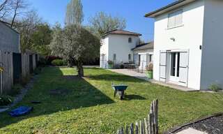 Maison 10 Pièces 280 m² à vendre à Saint-Sulpice-et-Cameyrac (33450)