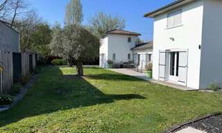 Maison 10 Pièces 280 m² à vendre à Saint-Sulpice-et-Cameyrac (33450)