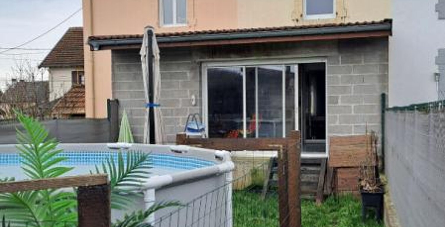 Maison de village  160 m2  (DARNIELLES) — photo 1