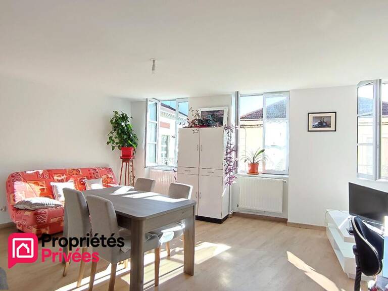 THIZY-LES-BOURGS (69240)  Appartement T2  loué, 64 m² en centre bourg — photo 1