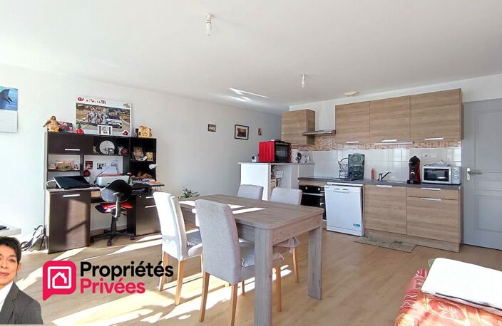 THIZY-LES-BOURGS (69240)  Appartement T2  loué, 64 m² en centre bourg — photo 2