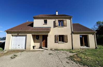 Maison/Pavillon proche LA FERTE VIDAME 9 pièce(s) 137.19 m2 avec terrain 1355m² — photo du bien