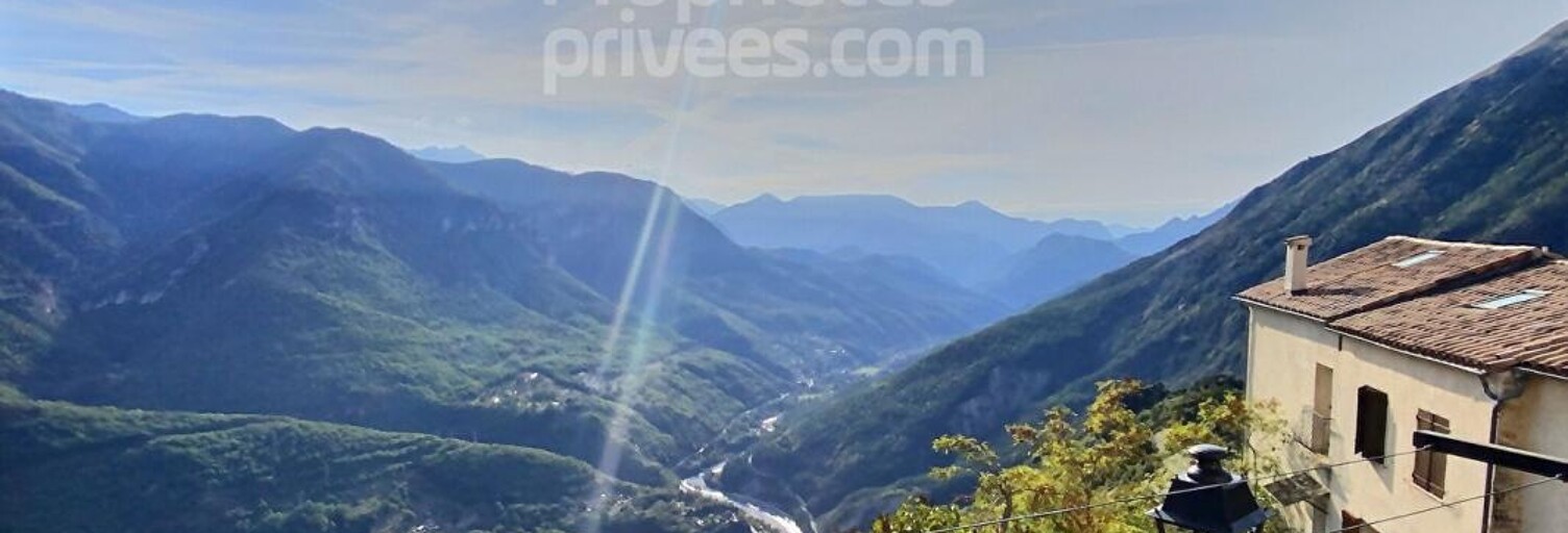 Maison 2 Pièces 44 m² à vendre à Bairols (06420)