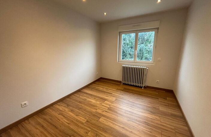 Maison avec jardin et garage  4 chambres proche commodités — photo 3
