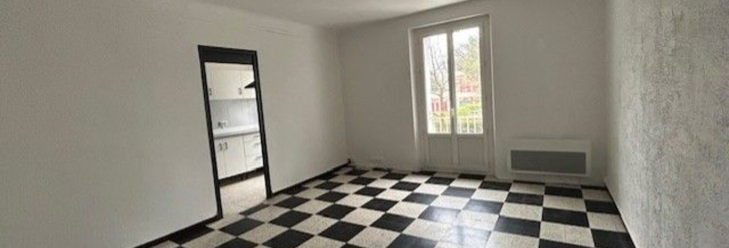 Maison 3 Pièces 63 m² à louer à Eyguières (13430)