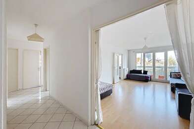 Appartement 4 pièces 220000 €